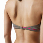 Two-Piece swimwear: Sustainable, adaptable bikini. Perfect for post-mastectomy and prothesis, UV protection included. Fashion meets function with La Versatile by ikonō.