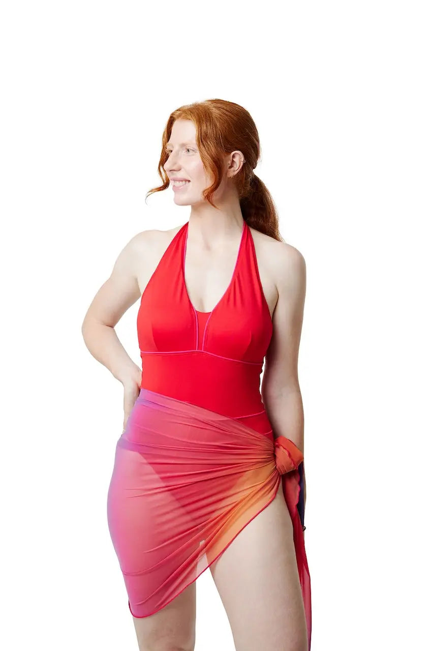 A pareo made from an ecological Oeko-tex certified tulle. Easy to tie, around the waist and hips, around the shoulders or even as a head cover.